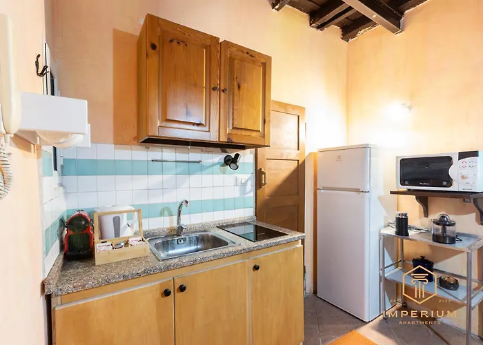 Apartamento Imperium Colosseum Loft - 2 Steps To Colosseum, A-c, 2-4 Pax Roma